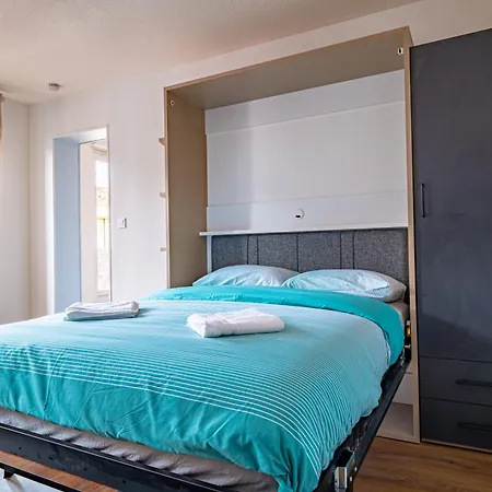 Les Du Palais Des Expositions